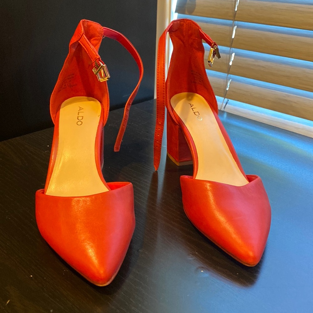 Aldo size 7.5 red block heels